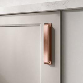 Cleo Shell Handle